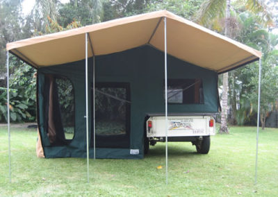 Off road camper trailer set up